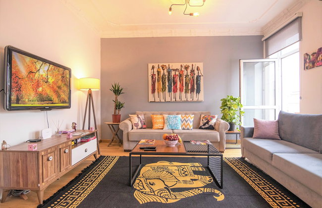 Gorgeous Two Bedroom Apartment in Taksim - 3AC - Photo 1