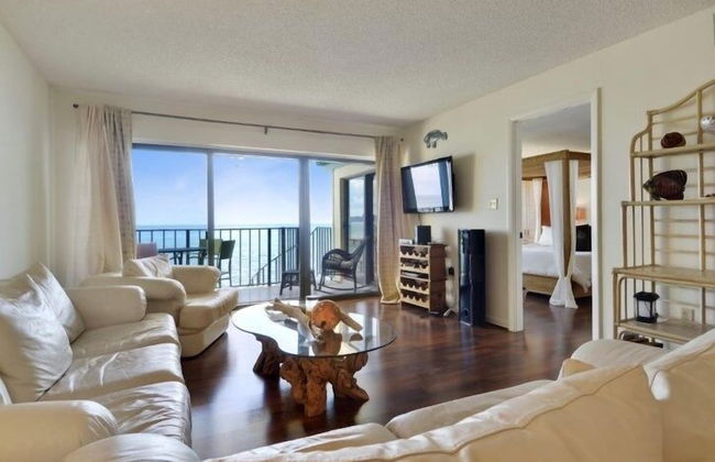 Direct Oceanfront With Private Staircase To Beach Prestigious Islamorada Condocomplex 2 Bedroom Condo by RedAwning - Photo 7