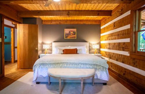 Private Riverfront Cabin, Kayaks, Ping Pong, Gym - Foto 24