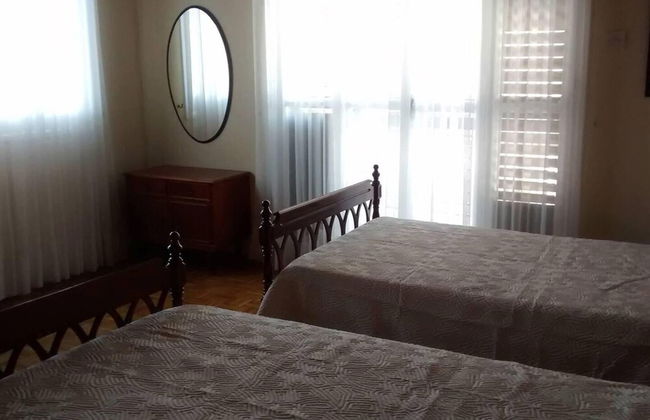 Immaculate 4-bed Apartment in Larnaca - Photo 10