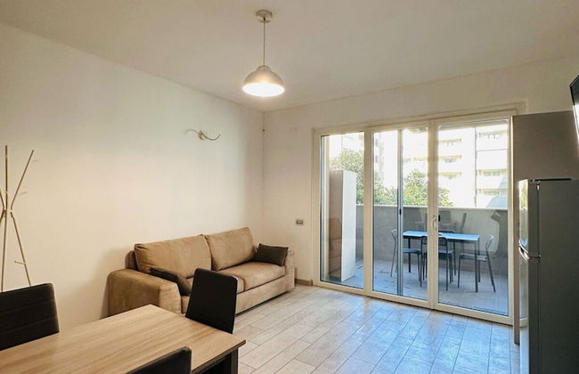 Bilocale Moderno e Confortevole con Terrazzo - Foto 7