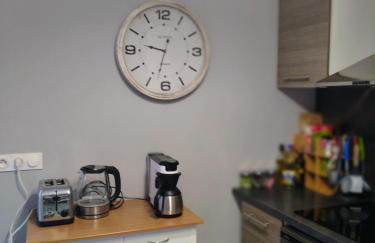 Maison avec jardin, calme et ensoleillée à 2 minutes du centre-ville - Photo 7