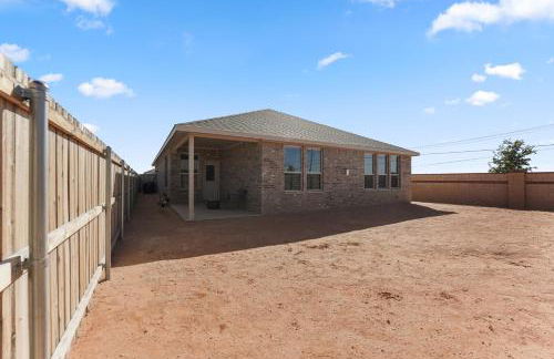 Luxury 3BR House near Airport in Midland TX - Foto 18