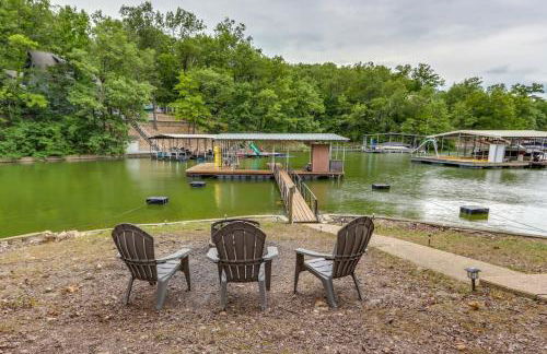 Dock and Screened Porch Lake of the Ozarks Getaway! - Foto 29
