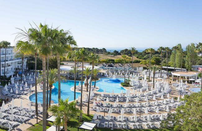 Protur Vista Badía Aparthotel - Photo 24