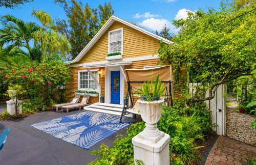 2 Homes • Hot Tubs x2 • Heated Pool • Fire Pit - Foto 62