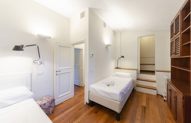 JOIVY Villa W/Superb View And Private Garden In Mulinetti - Photo 4