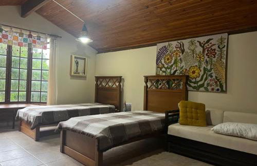 Refúgio Tranquilo na Natureza com Casa de Festas: Perfeito para Família e Amigos - Foto 26