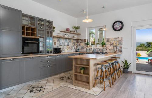 Villa Belina: 4 ensuite bedrooms, game room, heated pool, sauna & gym - Foto 18