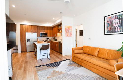 Heart of North Hollywood 2 bed Apt FREE parking, hot tub, pool, gym - Foto 18