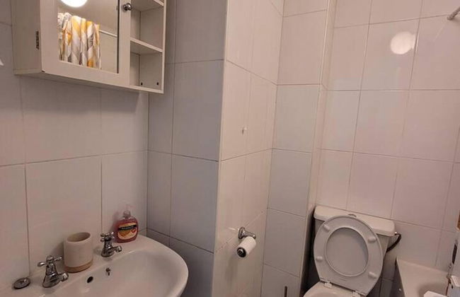 Tastefully Decorated 1 bed Flat Near Abbeywood - Foto 8