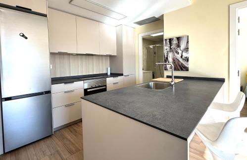 23 DOWN TOWN IN METRO IN 5 Station straigh WIFI AC - Photo 13