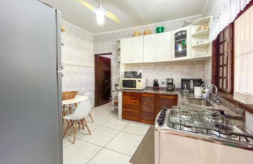 Casa com churrasqueira e piscina em Itanhaem - Foto 29