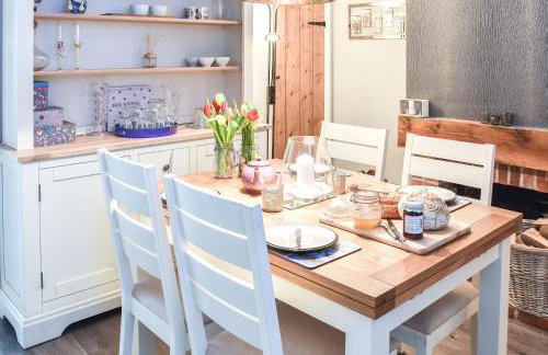 Fuchsia Cottage - Photo 3