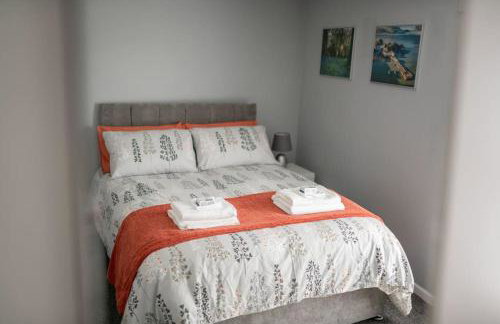 2 Bed Sleeps 4 Central Haverfordwest Town House - Foto 14