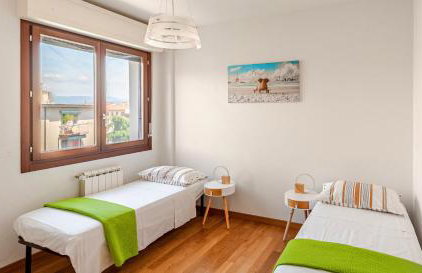 5&5 - Spacious, Bright, With FREE Private Parking - Foto 45