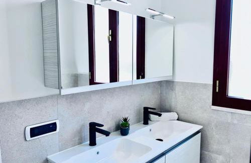 Villa esclusiva con piscina privata e vista mare - Photo 20