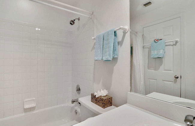 Key West Found by Avantstay Close to Shops w/ Patio & Shared Pool! Week Long Stays Only - Foto 6