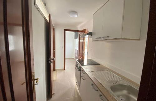 Apt 100 meters from the sea top floor with private terrace - Foto 27