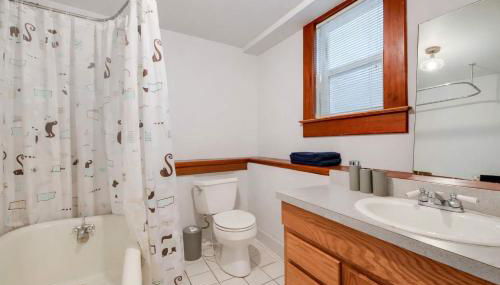 Quaint and Charming 2BR APT in Central Oakland - Foto 5