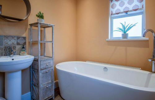 Ty George - 3 Bedroom Cottage - Tenby - Foto 54