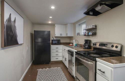 #StayinMyDistrict Pendelton Place Walk to Mt Tabor - Photo 21