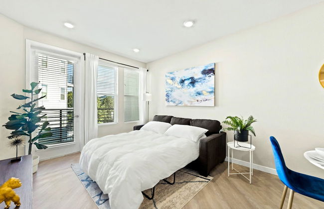 Designer Apt With Jacuzzi Sky Lounge Gym Access - Foto 1