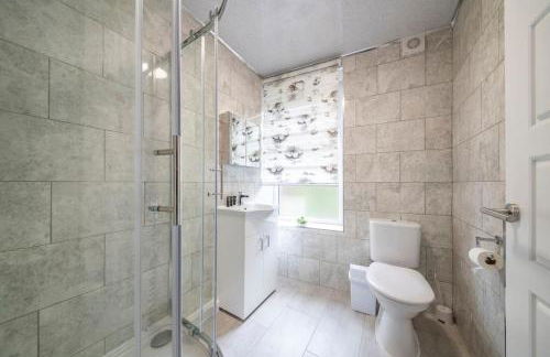 *16*b* setup for your most amazing & relaxed stay + Free Parking + Free Fast WiFi * - Foto 17