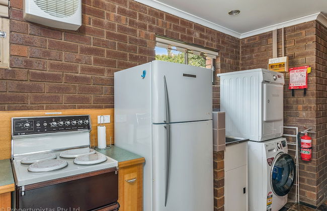 Bay Retreat Port Arthur - Photo 11