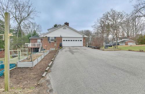 Large Home with Deck and Grill about 9 Mi to Virginia Tech - Foto 30