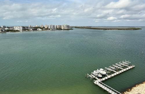 Lover's Key Beach Club by Check-In Vacation Rentals - Photo 6