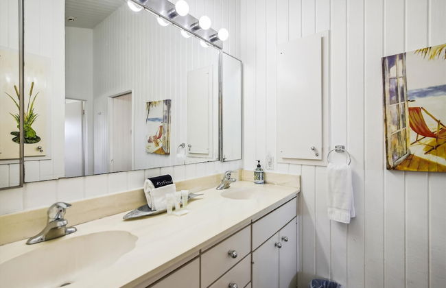 Bayfront Retreat - Foto 13