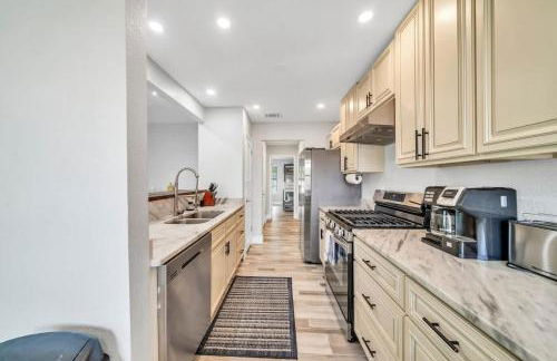 Family PCB Home 7Min Walk To Beach W Game Room For 12 - Foto 13