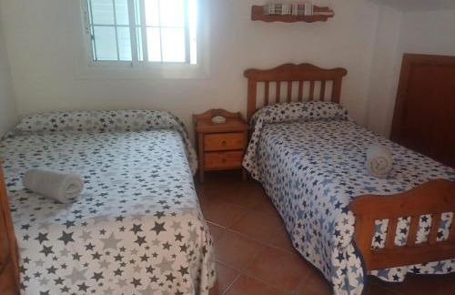 Adosado/casa con terraza y buhardilla. Playa El Perelló - Foto 54