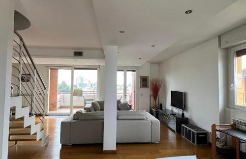 Penthouse Suite - Skyline view - Foto 7