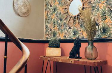 Les Loges Du Théatre 160m2 MAISON PRIVÉ 14 personnes MAX tout équipé a 200m de l'AVENUE DE CHAMPAGNE et toutes commodités DEGUSTATION CHAMPAGNE OFFERTE jacuzzi sauna jeux velos EMPLACEMENT EXCEPTIONNEL et CHIC - Foto 18