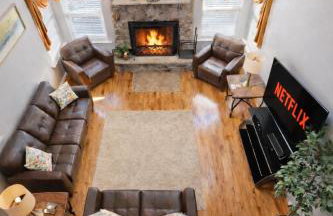 Luxury 5BR Retreat - Hot Tub - Game Room - 2 Fire Pits - Foto 6