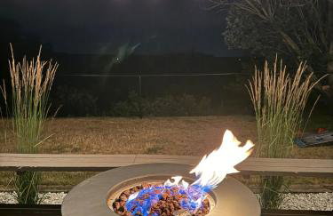 Dog-Friendly Cottage with Backyard & Beach Vibes! - Foto 21