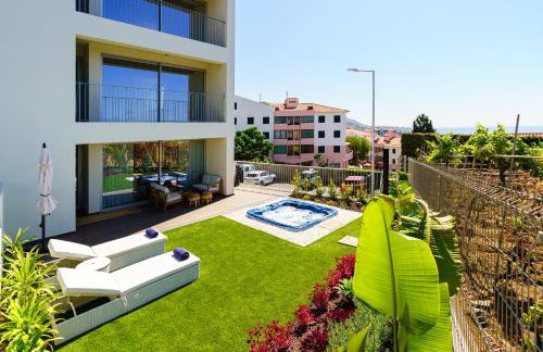 Star Lit Jacuzzi Apartment - Foto 1