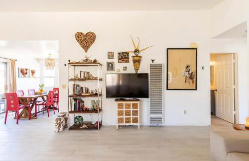 Electroliquid's Casa Pueblo Joshua Tree - Foto 17