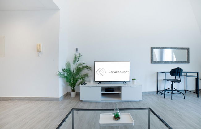 Luxe Studio Near Discovery Gardens Metro Station - Foto 15