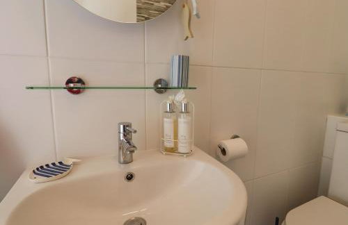 The Old Spy Headquarters - Foto 25