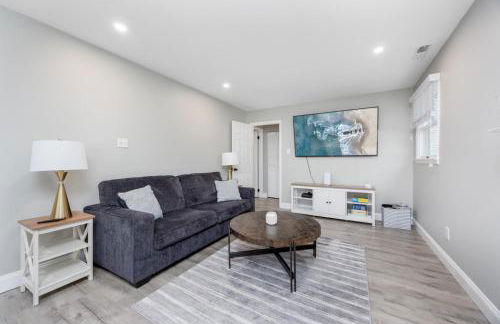 A Shore Thing - Spacious House w Large Deck, BBQ, Linens & Pet Friendly - Foto 13