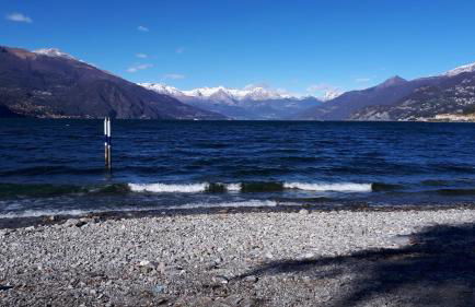 BELLAGIO DREAMS APT, pool, with private garden, near lake - Foto 38