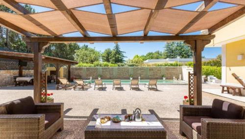 Villa Dosagiri con piscina - Foto 1