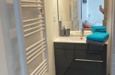 Bel Appartement T2 Climatisé avec piscine Poitiers-Futuroscope-CREPS de Poitiers - Foto 43