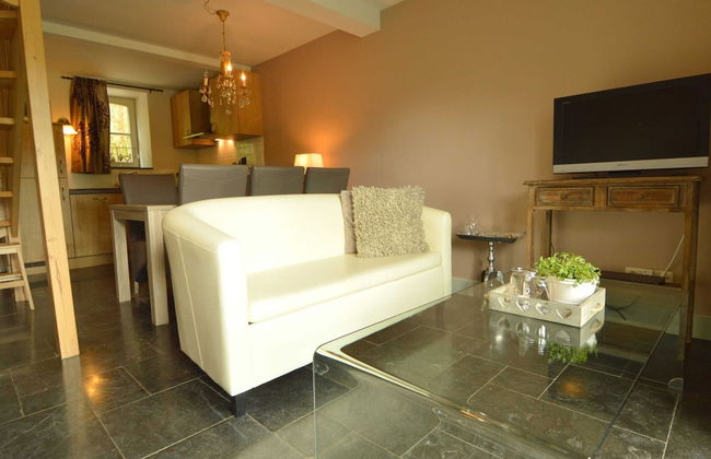 Stunning Holiday Home Near Forest in Slenaken - Photo 37