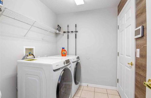 Luxury Orlando Villa, Private Pool with Waterfall - Foto 14