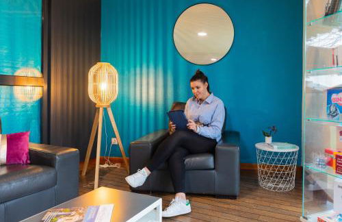 Zenitude Hôtel - Résidences Magny les Hameaux - Foto 30