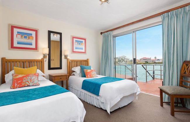 First Group Port Owen Marina - Foto 12